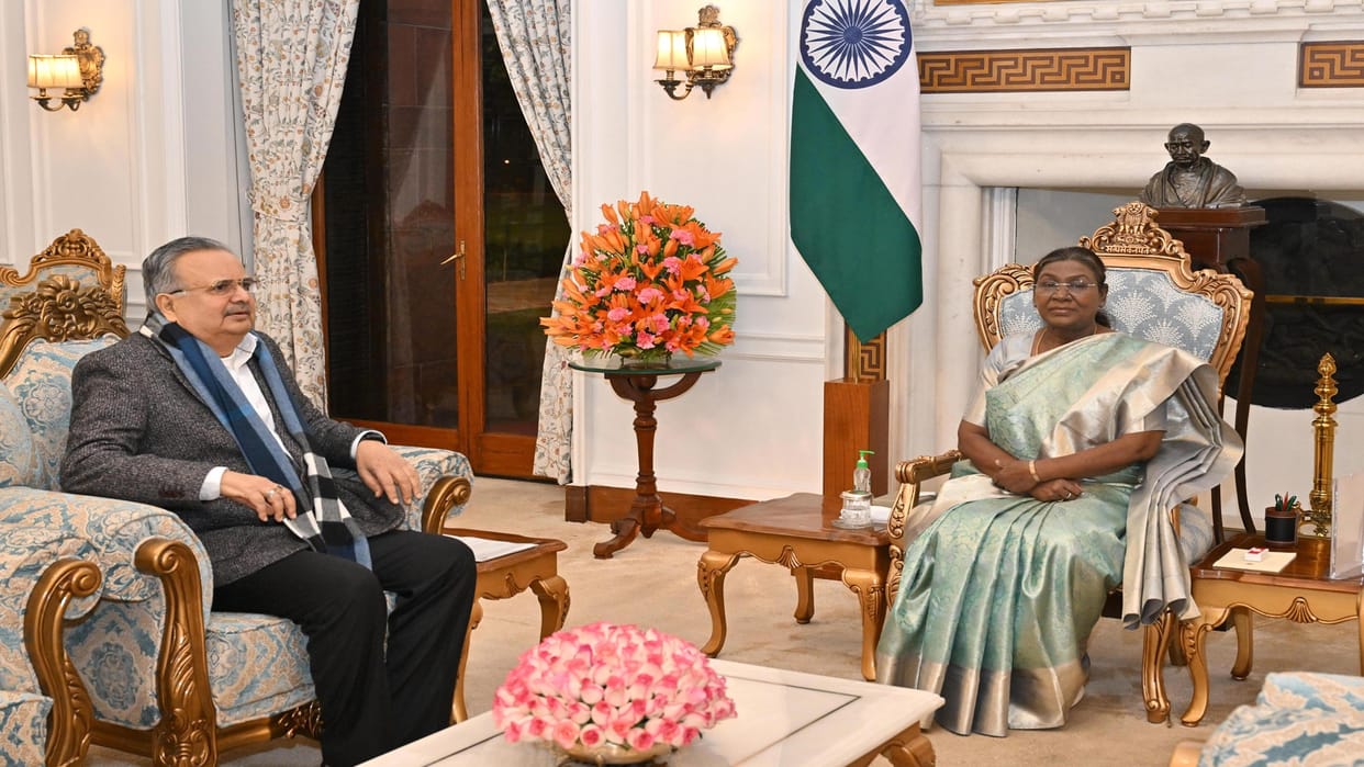 CG News: President Draupadi Murmu Chhattisgarh visit in April first week, Raman singh invited