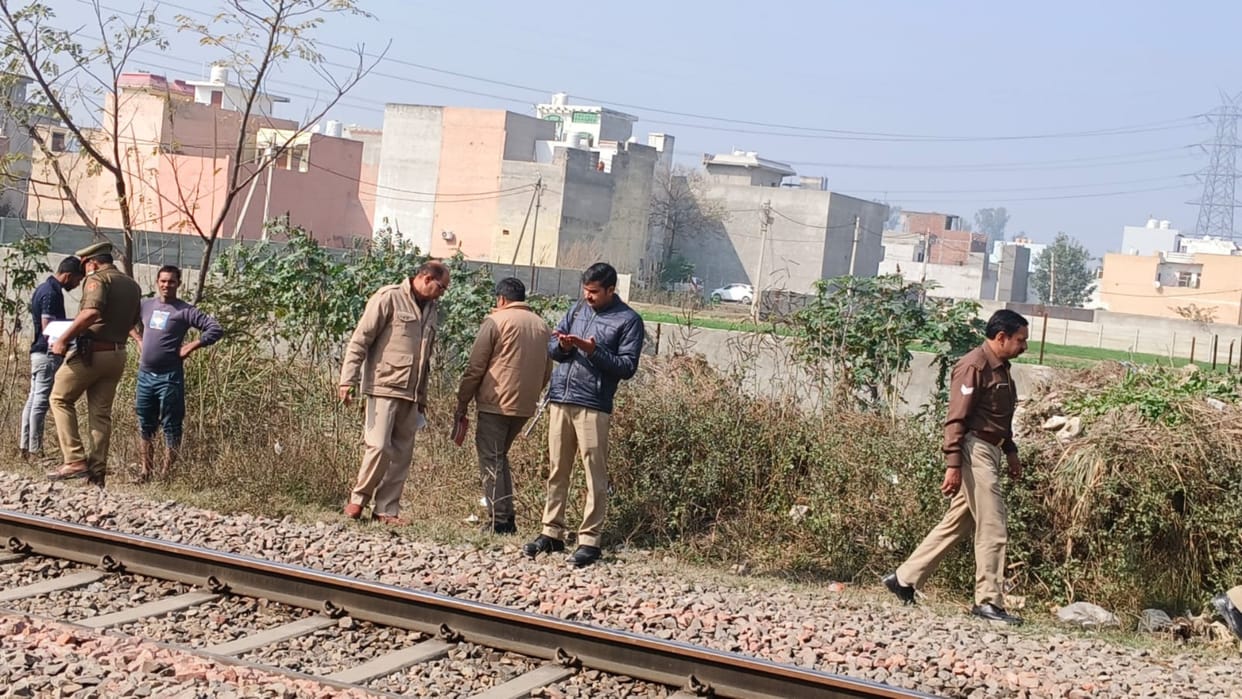 Mutilated bodies of a young man and a girl found lying on railway track in Ghaziabad