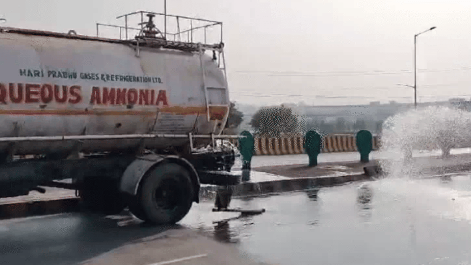 Indore news Bypass Ammonia Gas Leak Causes Six-Hour Traffic Chaos