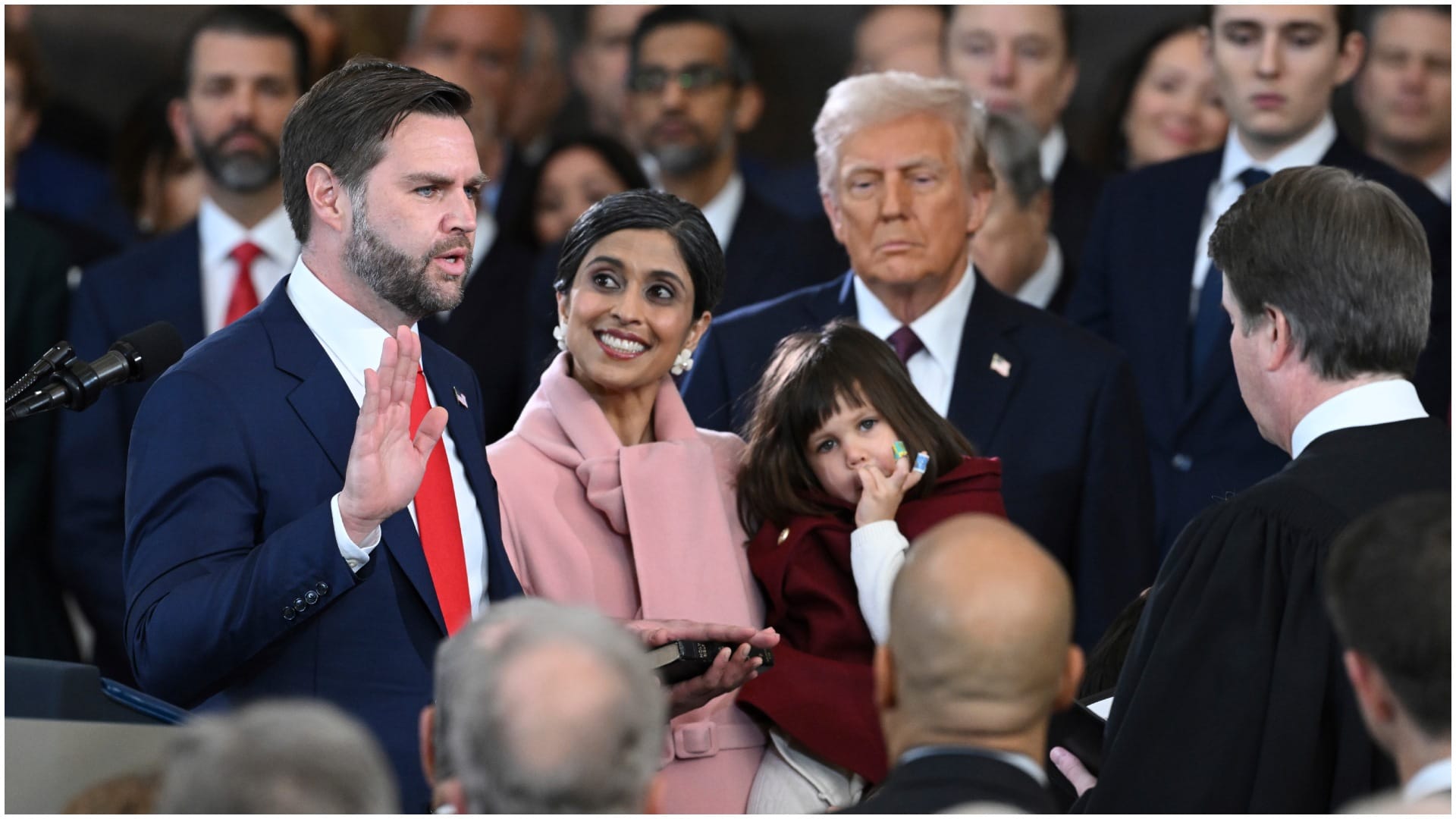 know Usha Chilukuri Vance USA second lady life story first meeting with husband JD vance now US Vice President