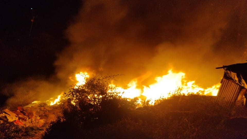 fire in slums in Ranikhet almora