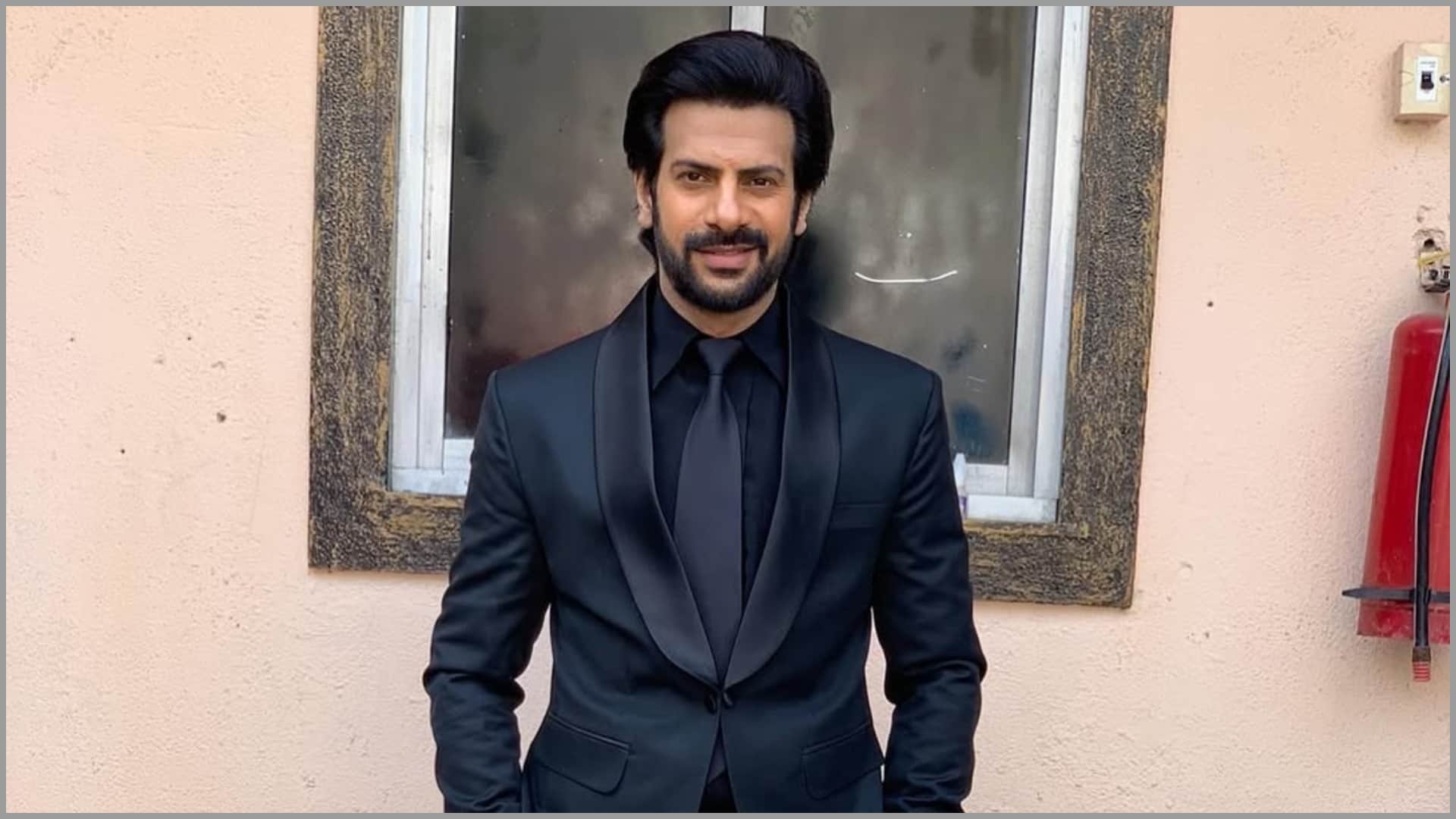 Bigg Boss winner 18 Karan Veer Mehra play cricket before acting He told his journey in acting