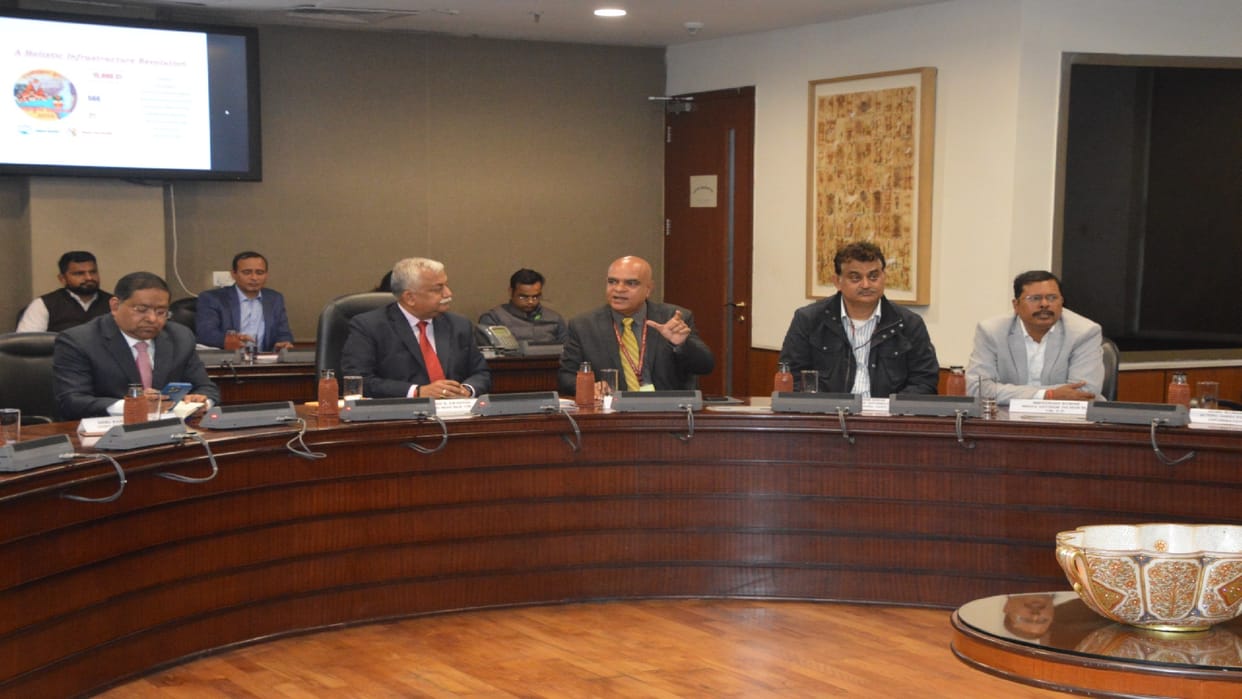 Mahakumbh 2025 15 lakh foreign tourists expected in kumbh