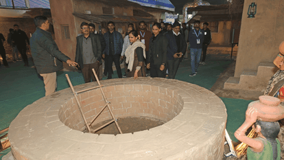 Anurag Shrivastava Inaugurated Cultural Gathering Platform Set Up in Swachh Sujal Village