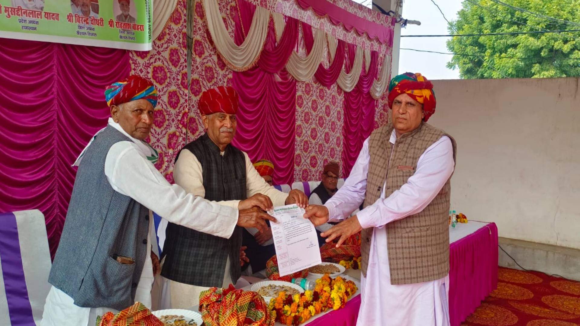 Farmers will protest by closing villages on January 29 in Rajasthan farmer leader Rampal Jat announced