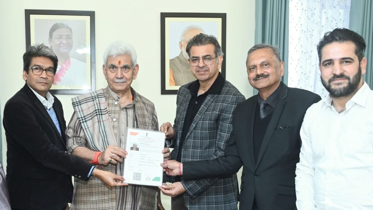 Jammu Kashmir: Lieutenant Governor Manoj Sinha took the oath of organ donation