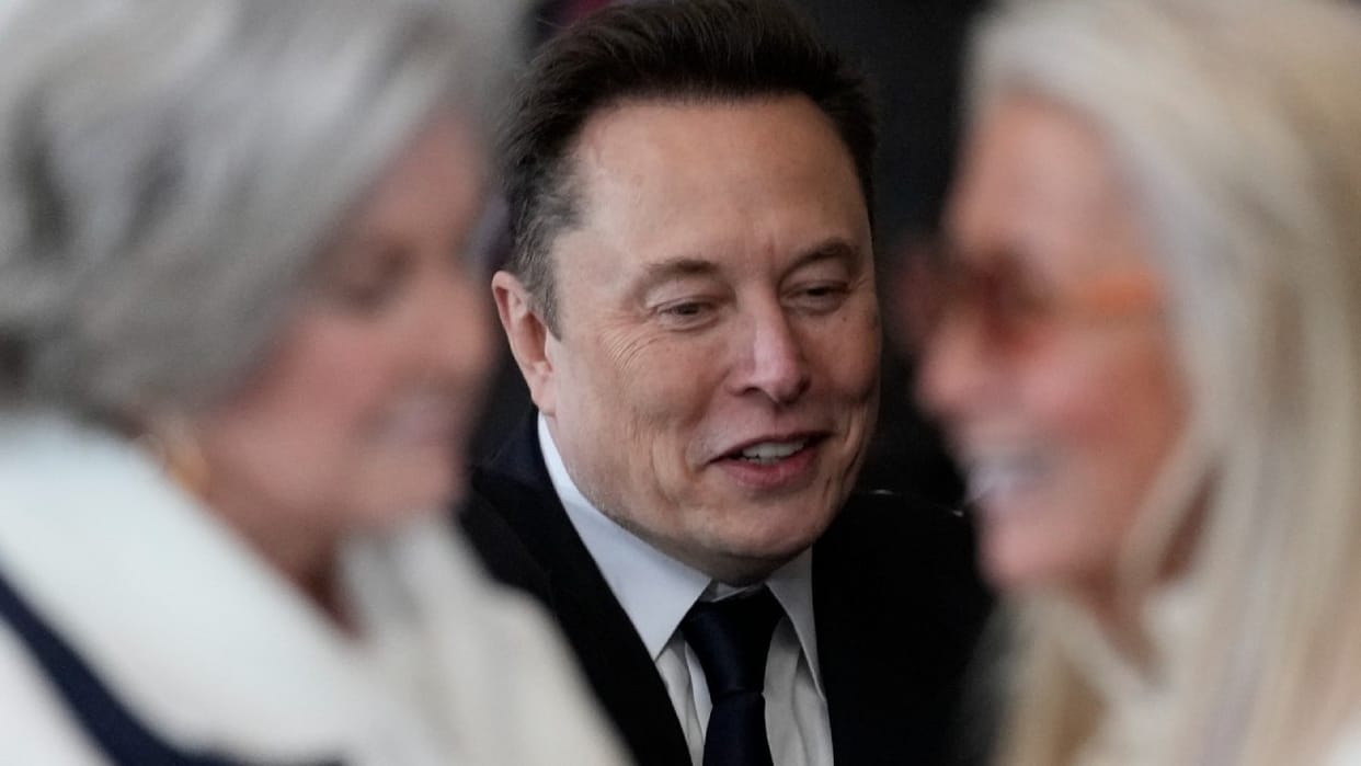 us court says elon musk social media plateform face lawsuit over child harrasment