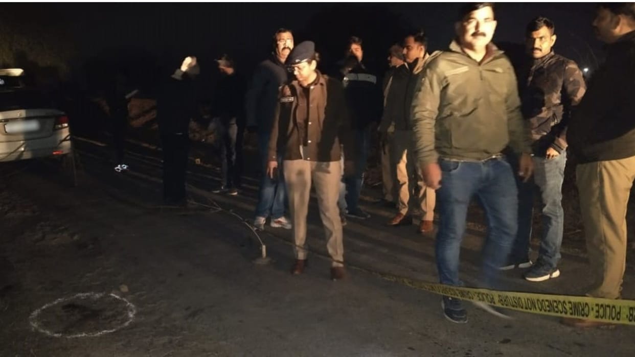 Two animal smugglers shot and arrested in police encounter in Mirzapur
