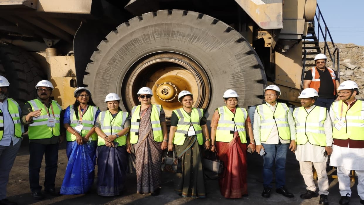 Parliamentary Standing Committee visited SECL Gevra Coal Mine