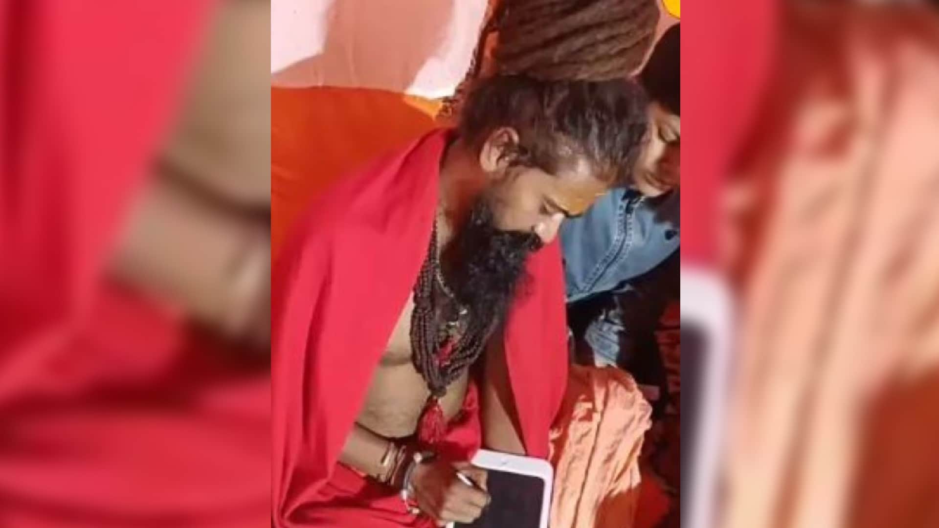 Maha Kumbh 2025 Prayagraj News From Bavandar Baba To Digital Mauni Baba viral on Social Media