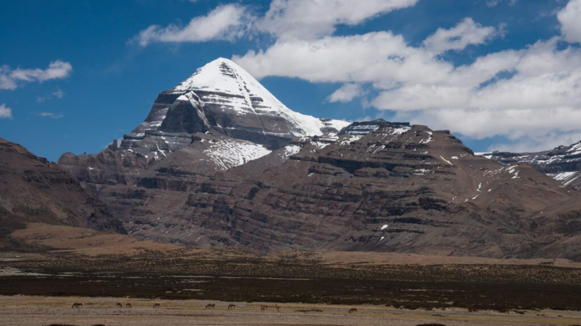 Mysterious places on earth that remain unexplored Know details Duniya ki rahasyamayi jagahein