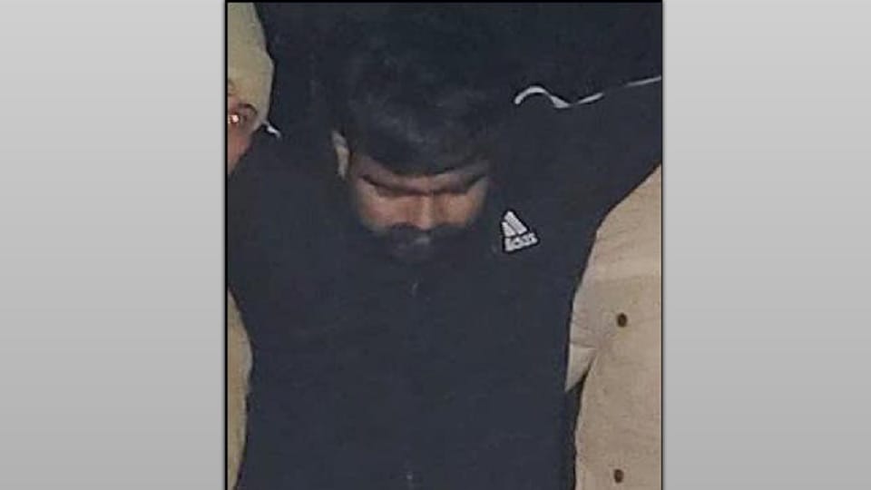 Saharanpur: Two miscreants who robbed a jeweler arrested in an encounter, both shot in the leg