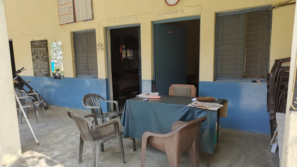Fruit vendor dies in police station in Sambhal, family members create ruckus