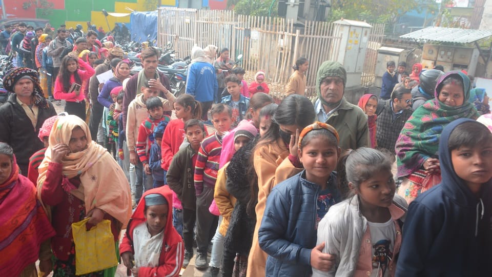 Aadhaar card long queue like one outside banks during demonetization