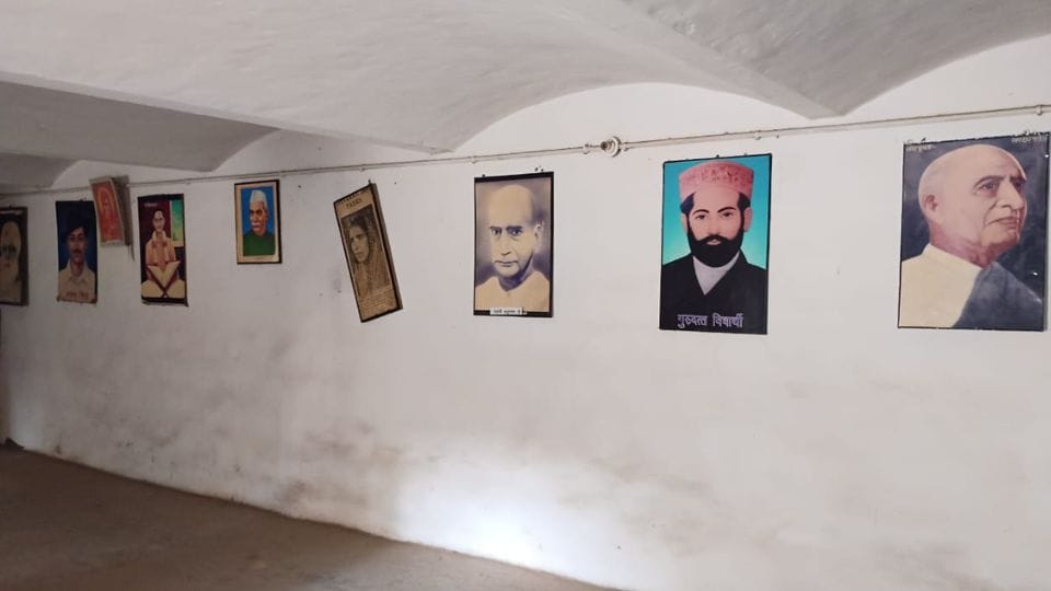 Netaji remained underground in closet of Gurukul Indraprastha for 8 days Before independence