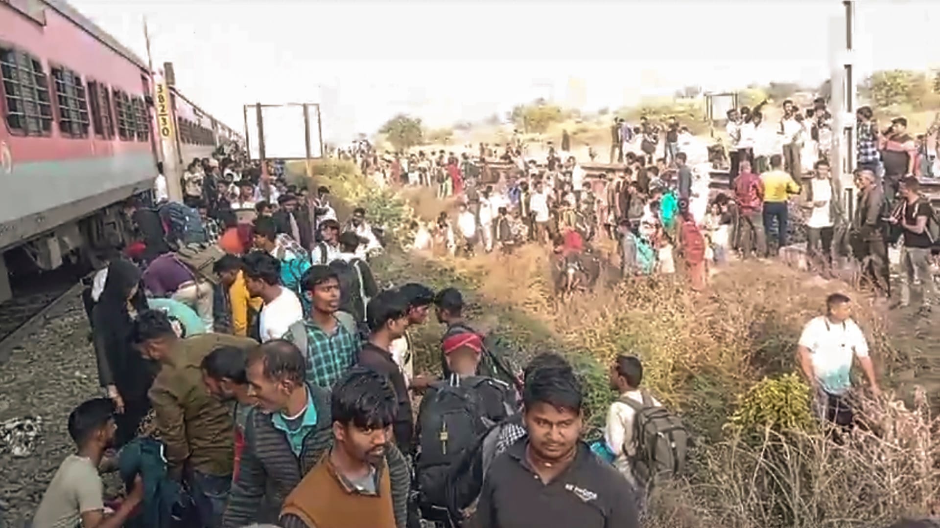 Train Accident Update Sparks Seen on Pushpak Express Wheels Prompted Passengers to Pull Chain