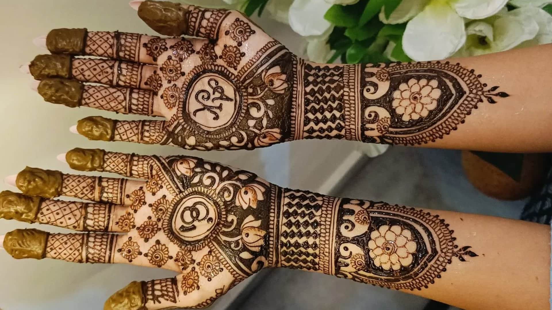 latest engagement mehndi designs simple and beautiful front hand