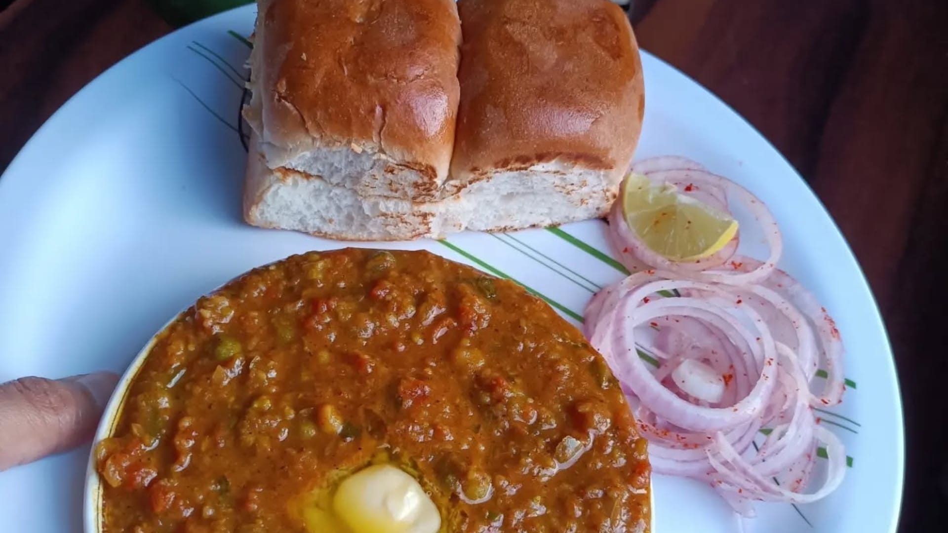 Pav Bhaji Recipe in hindi ingredients of pav bhaji banane ka tarika