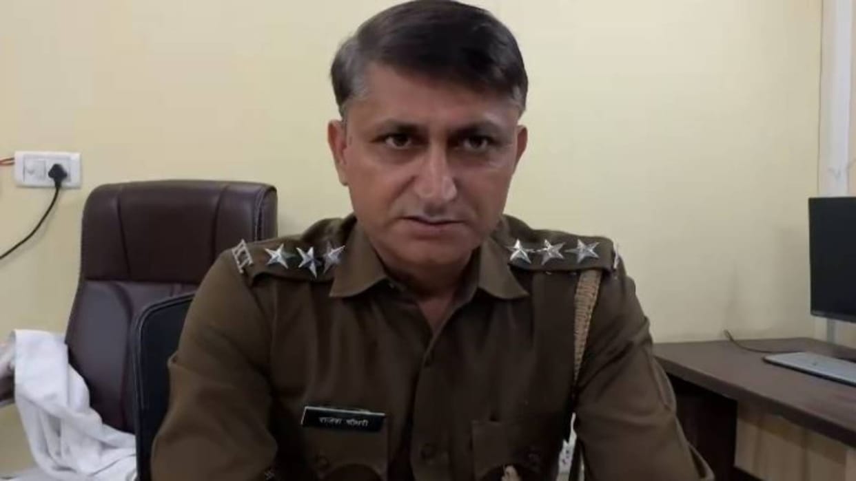 Jaipur Strict enforcement action old car market more than 100 vehicles seized and revenue worth lakhs obtained