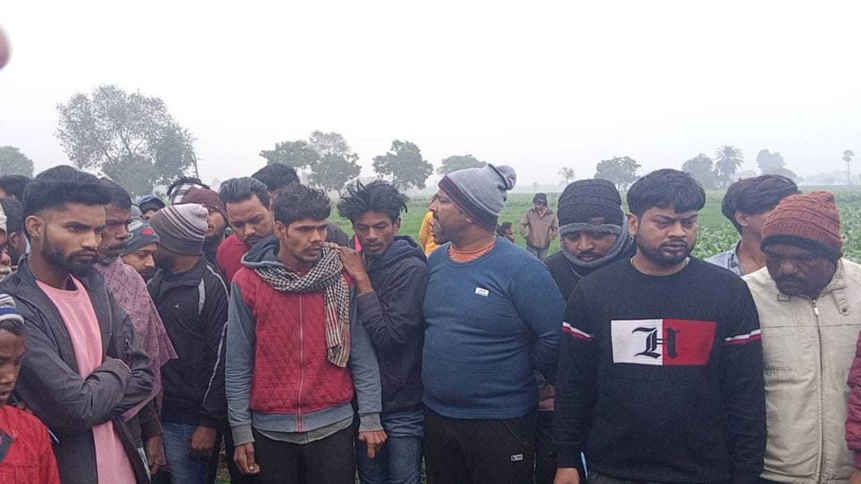 Crime in Bihar Khagaria called phone at midnight and shot dead body found when farmer went to field in morning