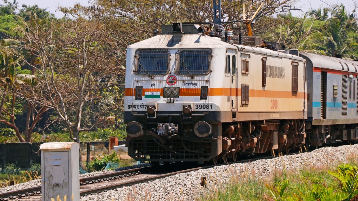 Indian railway medical helpline number during journey