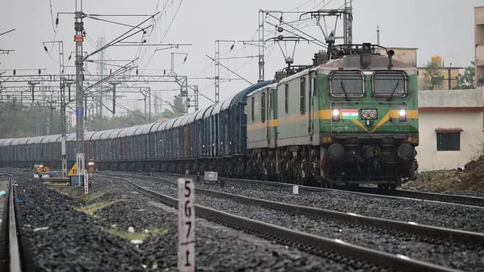 Which Indian railway station has most platforms