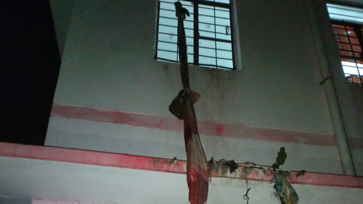 Six girls ran away from One Stop Center by tying dupatta and sheet in shahjahanpur