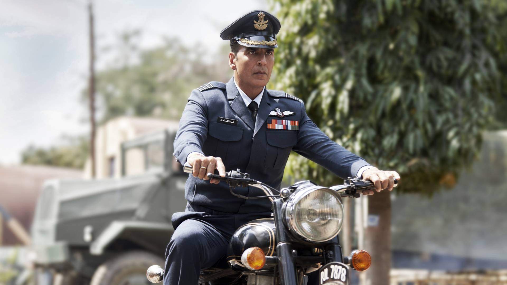 Sky Force Day 12 Box Office Report:  Akshay Kumar Veer Pahariya Sara Ali Khan Nimrat Kaur Movie