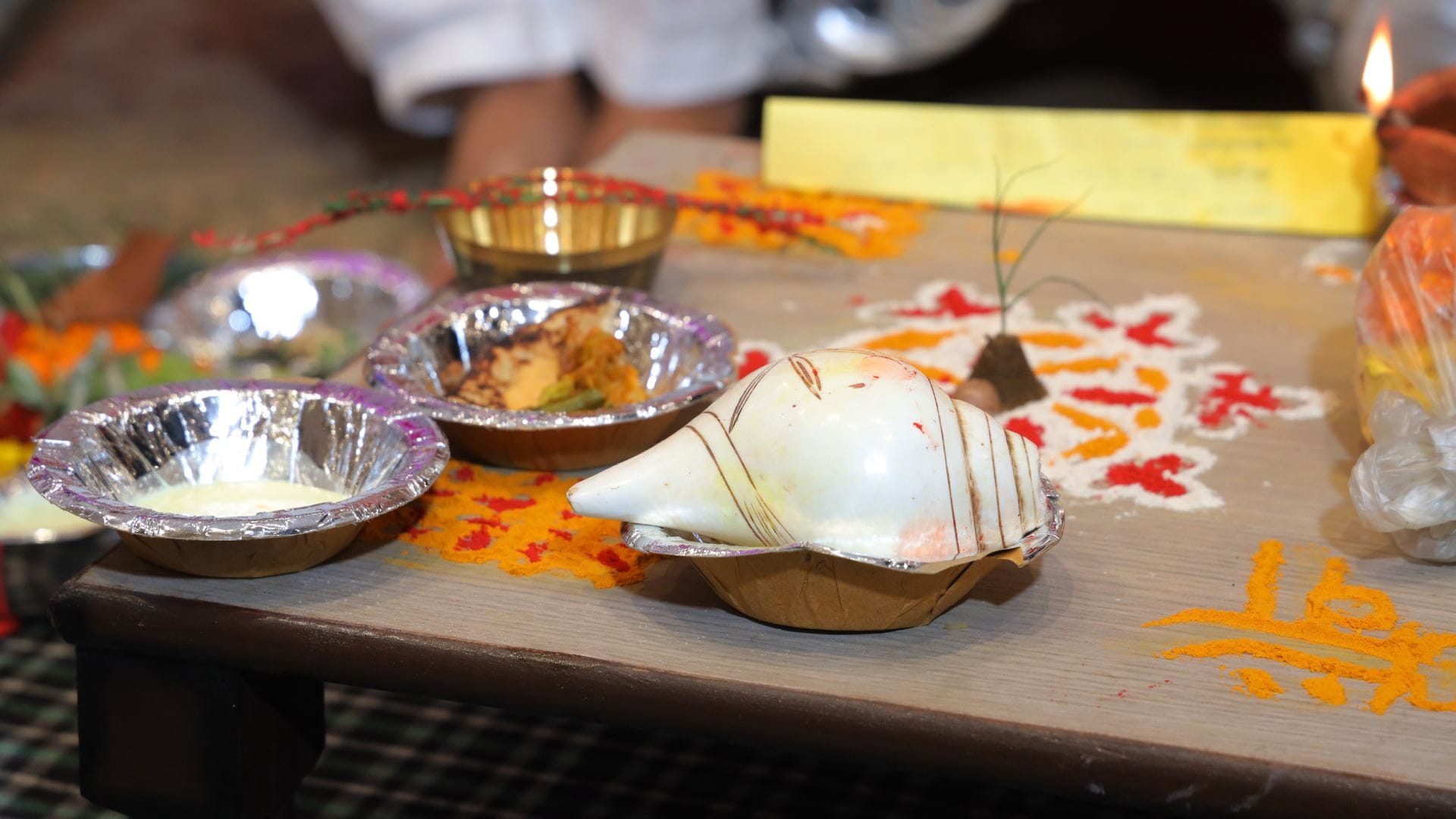 Mahashivratri 2025 Avoid Using Shankh in Lord Shiva's Worship Know Reason Maha Shiv puran Katha in Hindi