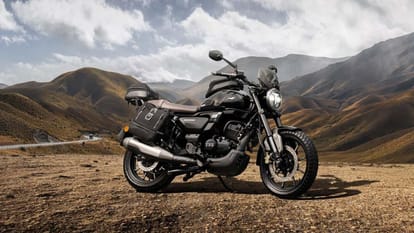 Royal Enfield Hunter 350 or TVS Ronin Which Bike Should You Buy Know In Detail