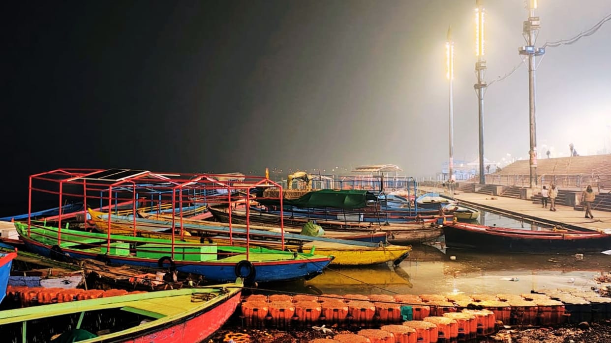 Effect of boat shutdown in varanasi Passengers on cruise disembarked bookings cancelled