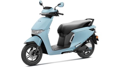 Honda Activa e Vs TVS iQube Comparison Price Features Range Specifications Details
