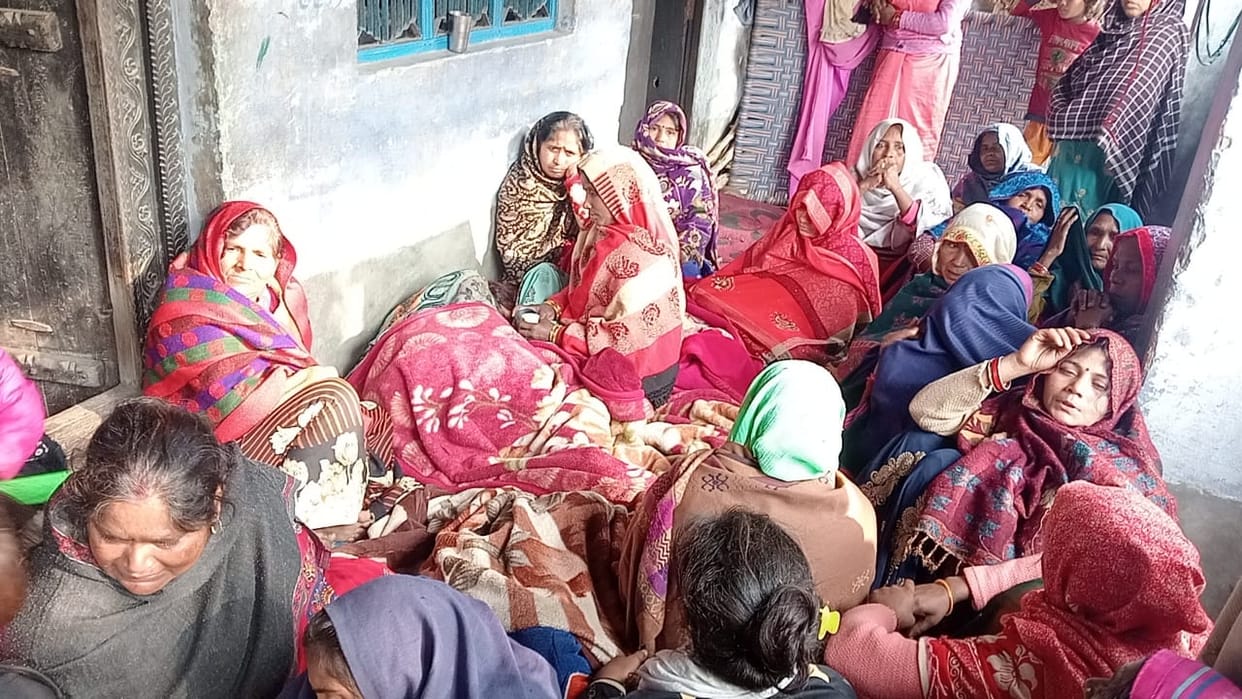 A man murdered in bachhrawan in Raebareli.
