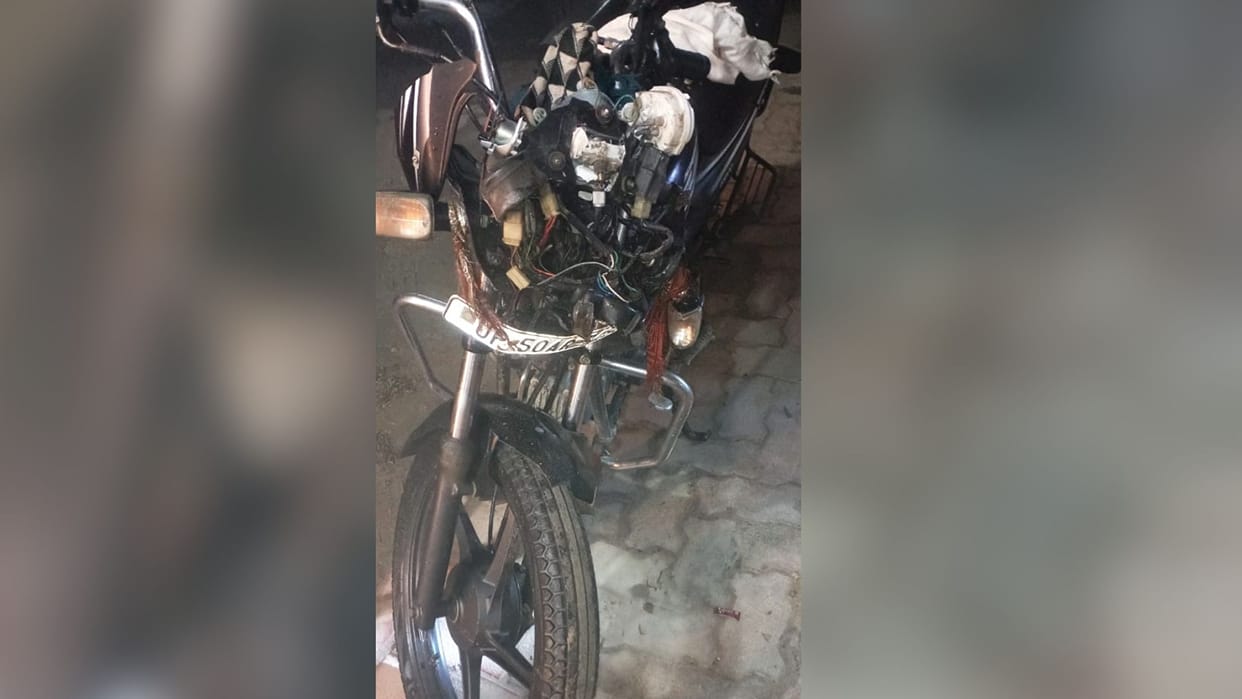 Two youths died in road accident in Azamgarh
