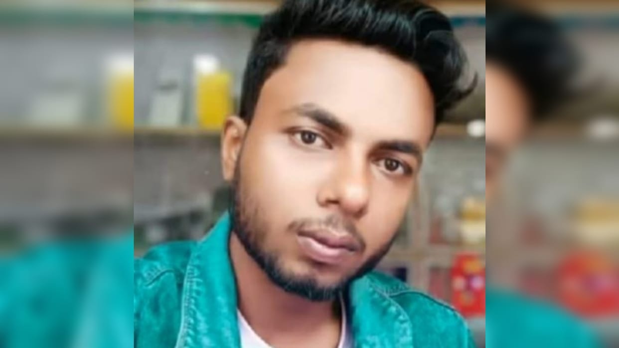 Bettiah News: A young man going to wedding procession on bike died in road accident; family members in turmoil