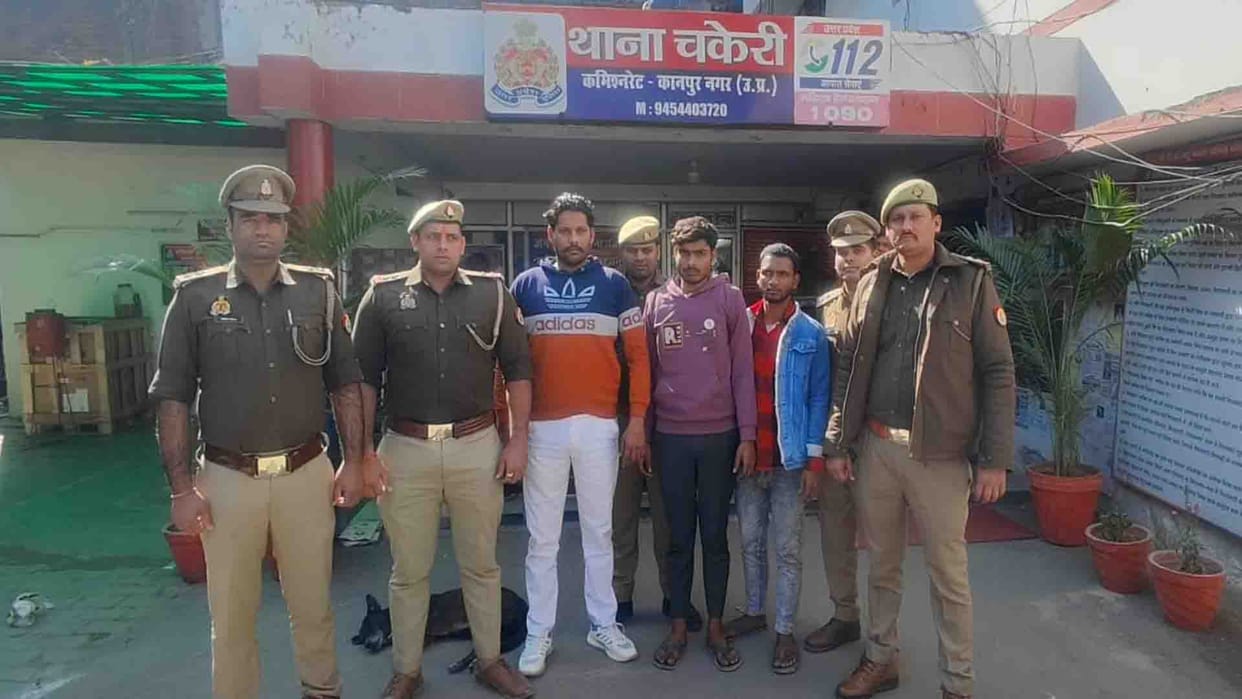 Kanpur: Main accused of bombing in Lalbangla arrested along with two accomplices