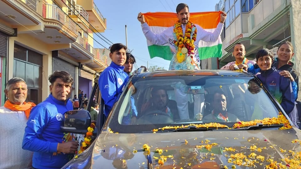 Kho-kho winner Indian team member Akash Baliyan welcomed