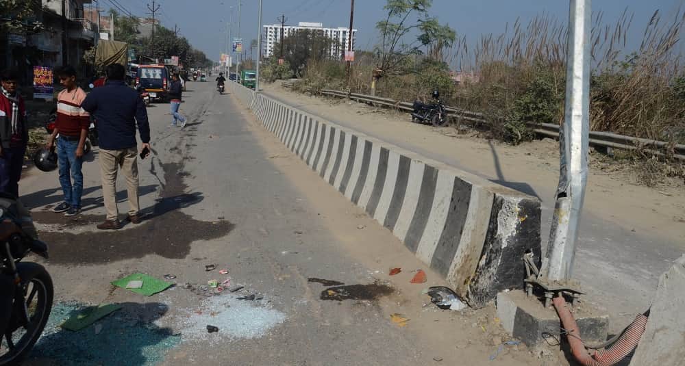 Kanpur Bus Accident injured student Didi was listening to the table suddenly they fell on each other