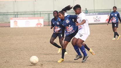 Football team of Kashi missed seven chances in 90 minutes Kolkata beat them Read sports news
