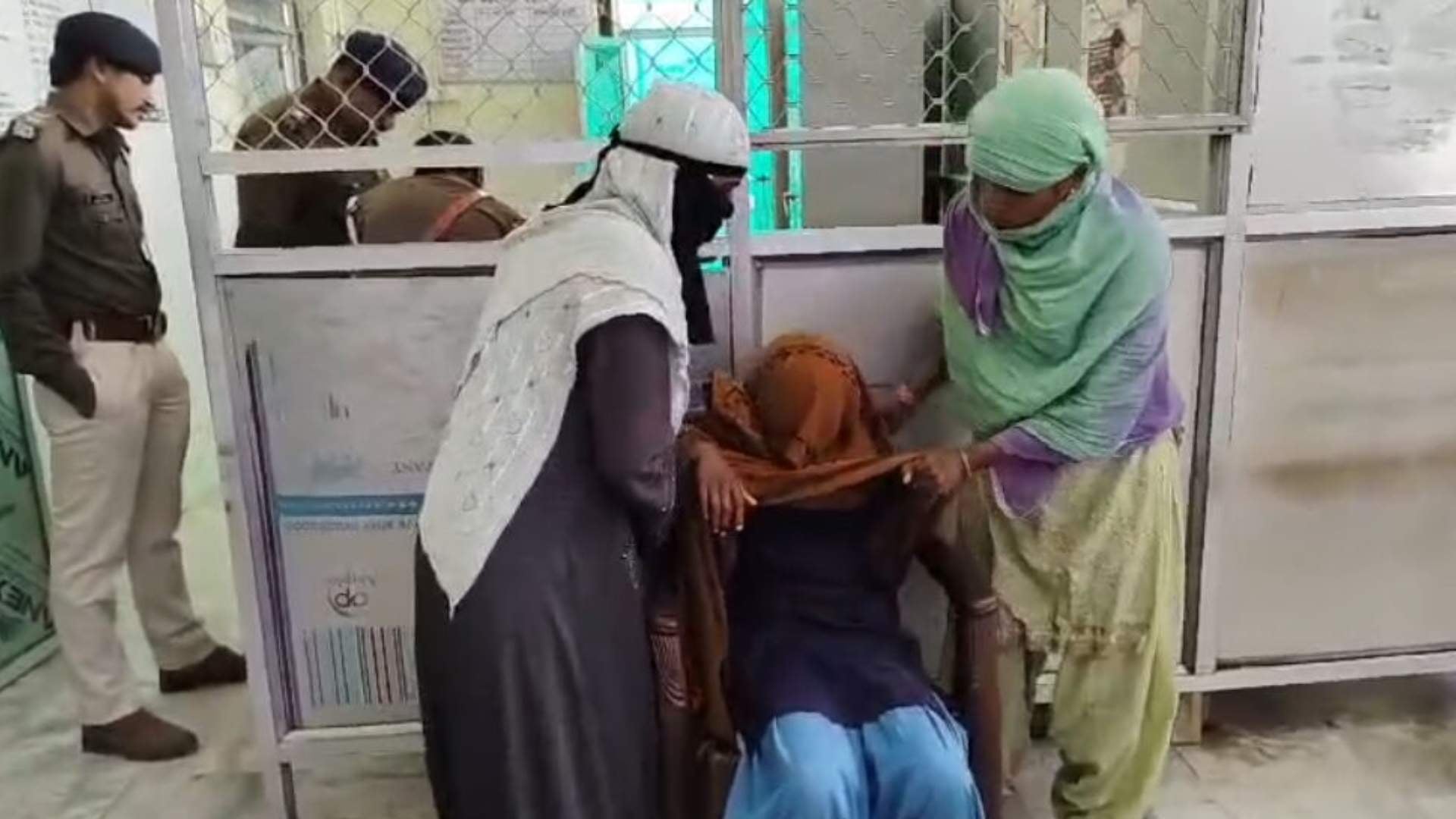 Bihar News : Bihar Police investigation after minor girl abused by older person on republic day 2025