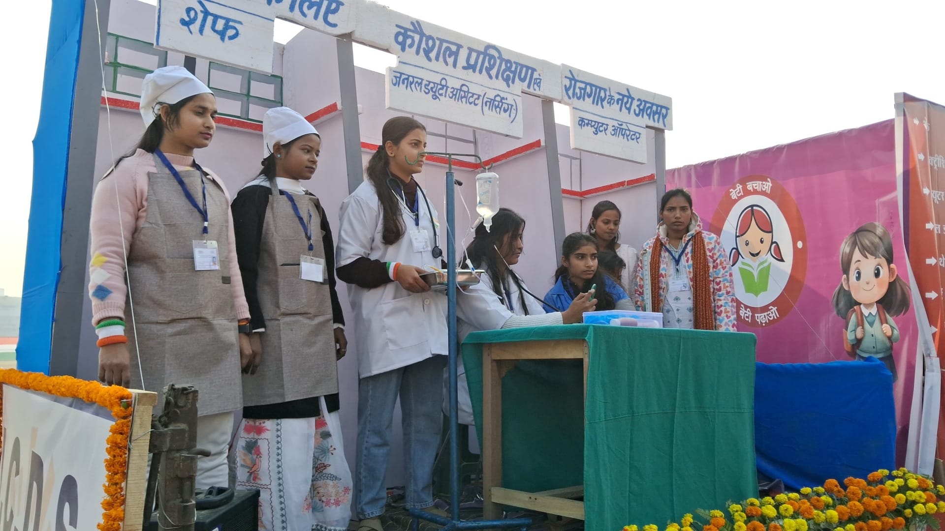 Muzaffarpur News: Tricolor saluted on Republic Day, tableaus and parades were taken out in Tirhut division