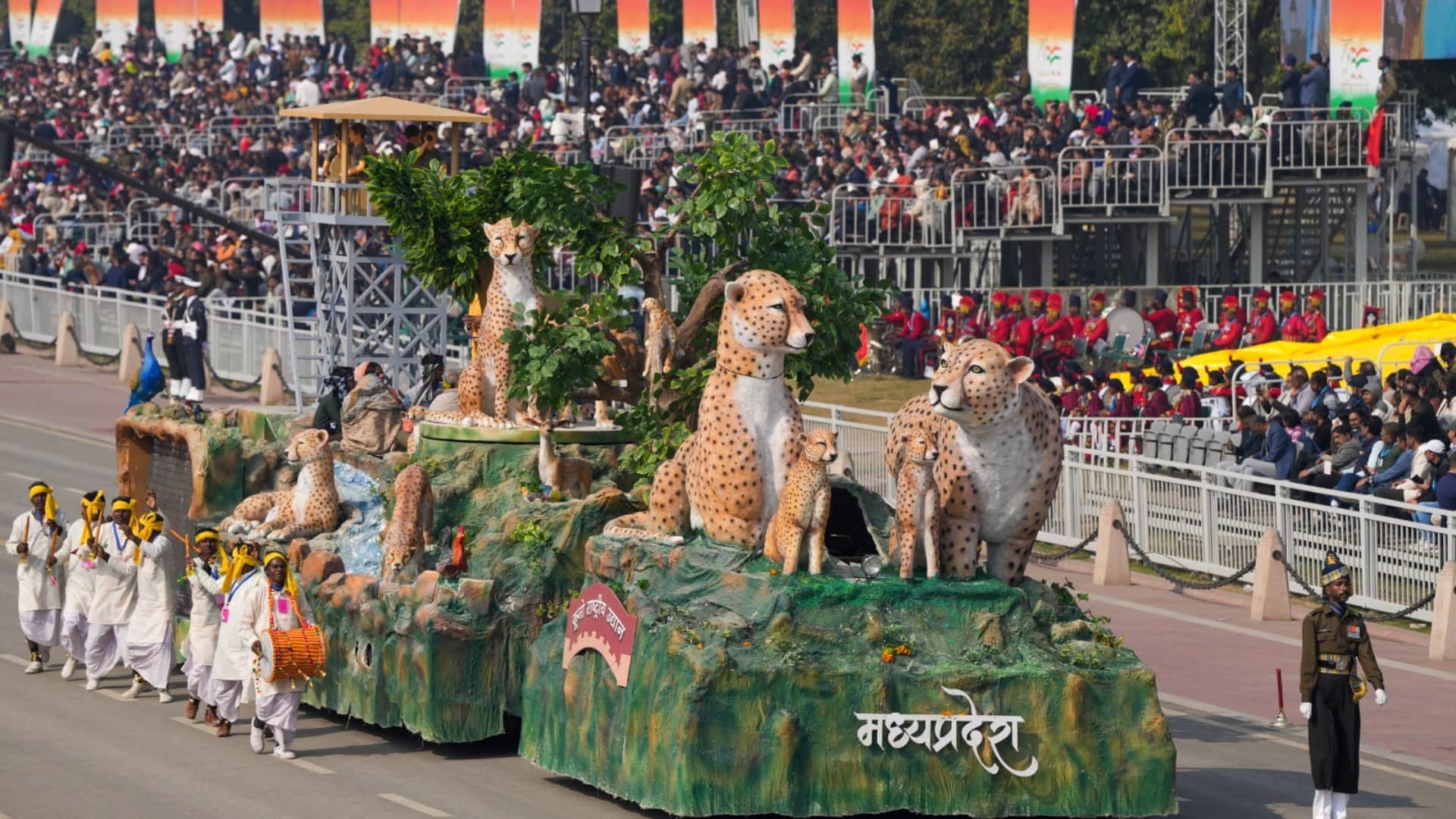Republic Day Parade A glimpse of the country military power and prosperity tableau news in hindi