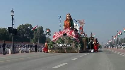 Republic Day 2025 special tableau of Uttarakhand seen on Kartavya Path delhi Parade