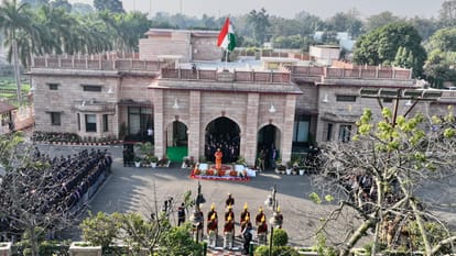 Republic Day Celebration: CM Yogi and Governor congratulated, program will start after some time; Tableau will