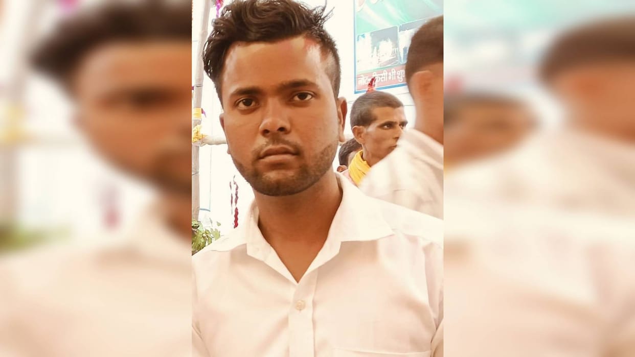 Bihar News Body of boy had gone out for walk in Motihari found hanging in garden investigation murder suicide