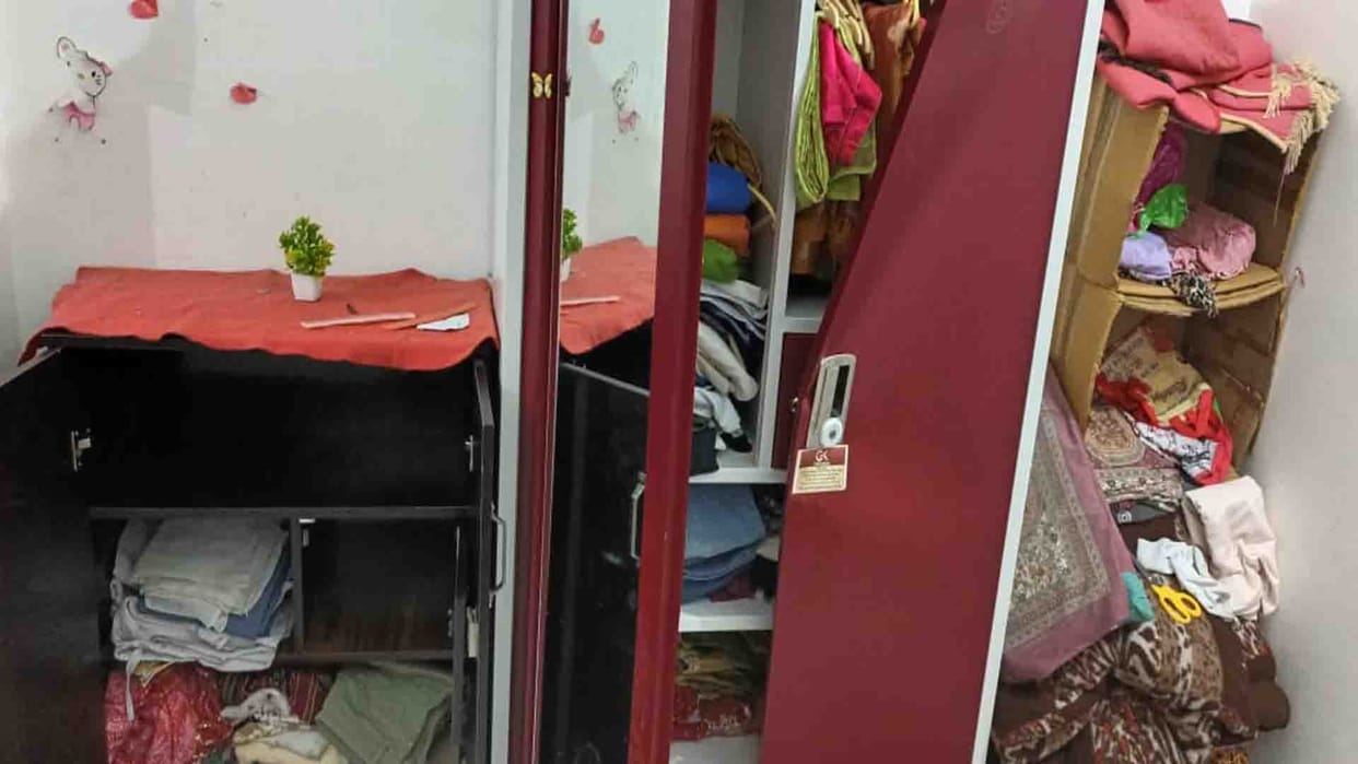 Kannauj: Jewellery and cash stolen by breaking the locks of closed house