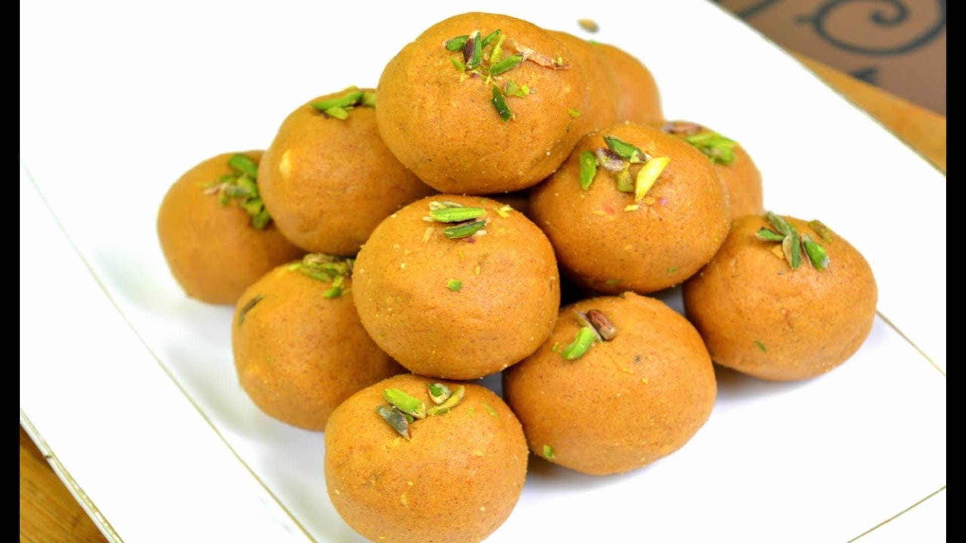 Basant Panchami 2025 Bhog Offer these things to Goddess Saraswati to get Success