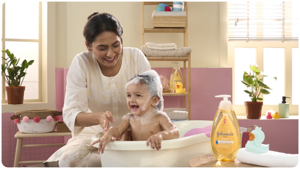 newborn baby hair care tips in winter