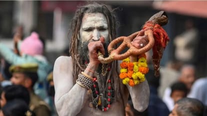 Mahakumbh 2025 Naga sadhus perform their last rites themselves know some unheard things