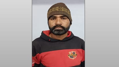 Meerut: Friends took him away from home and beat him to death...